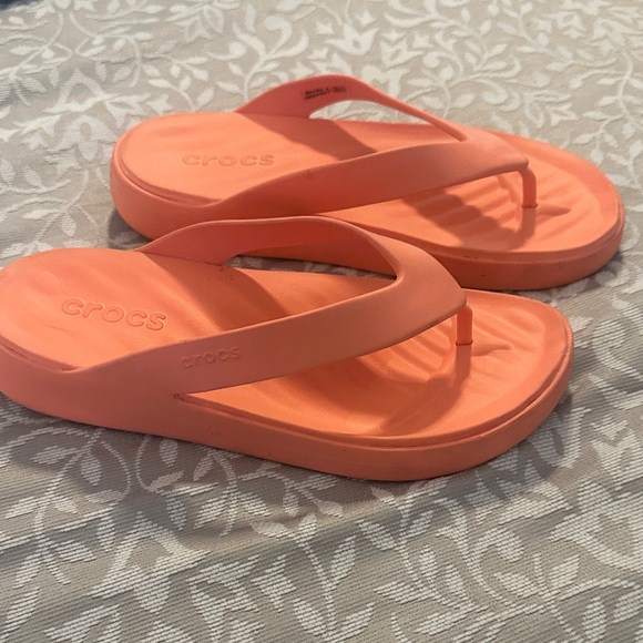 CROCS Shoes - CROCS Women’s Coral Foam Flip Sandals